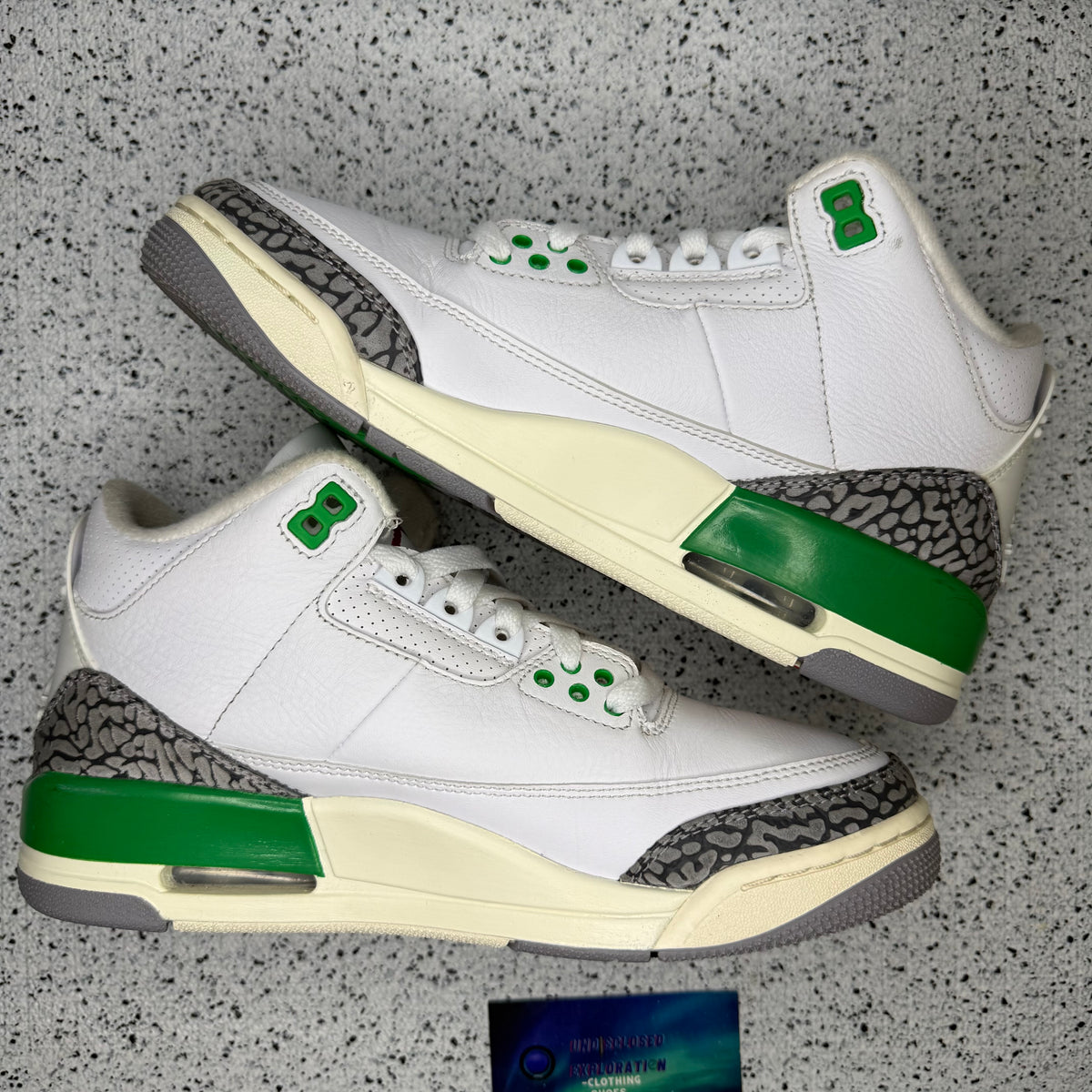 Jordan 3 Lucky Green 8.5 Women/7 Youth “Preowned”