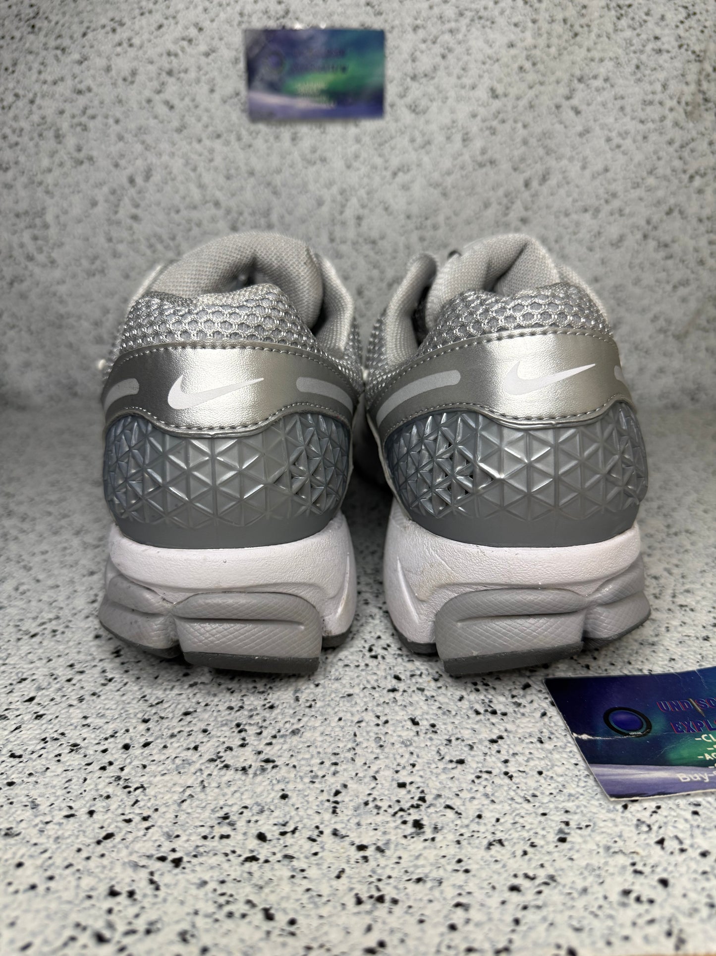 Nike Vomero 5 Wolf Grey 10men/11.5women “Preowned”