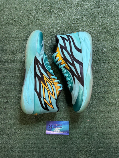 Puma lamelo ball MB.02 honeycomb size 9.5men/11women