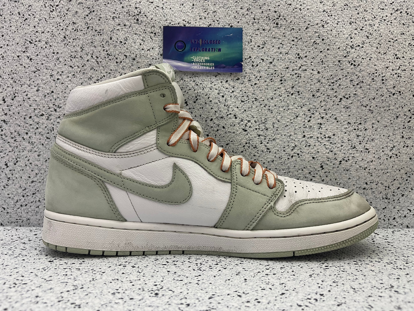 Jordan 1 Seafoam 10.5 Men/12 Women “Preowned”