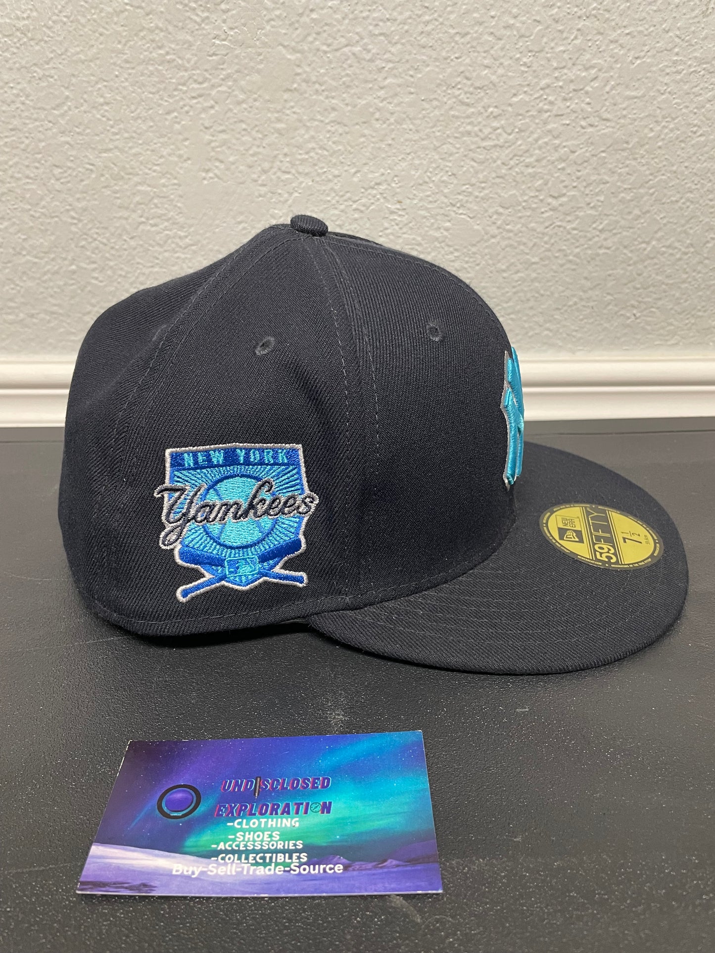 New York Yankees black and blue  new era fitted hat