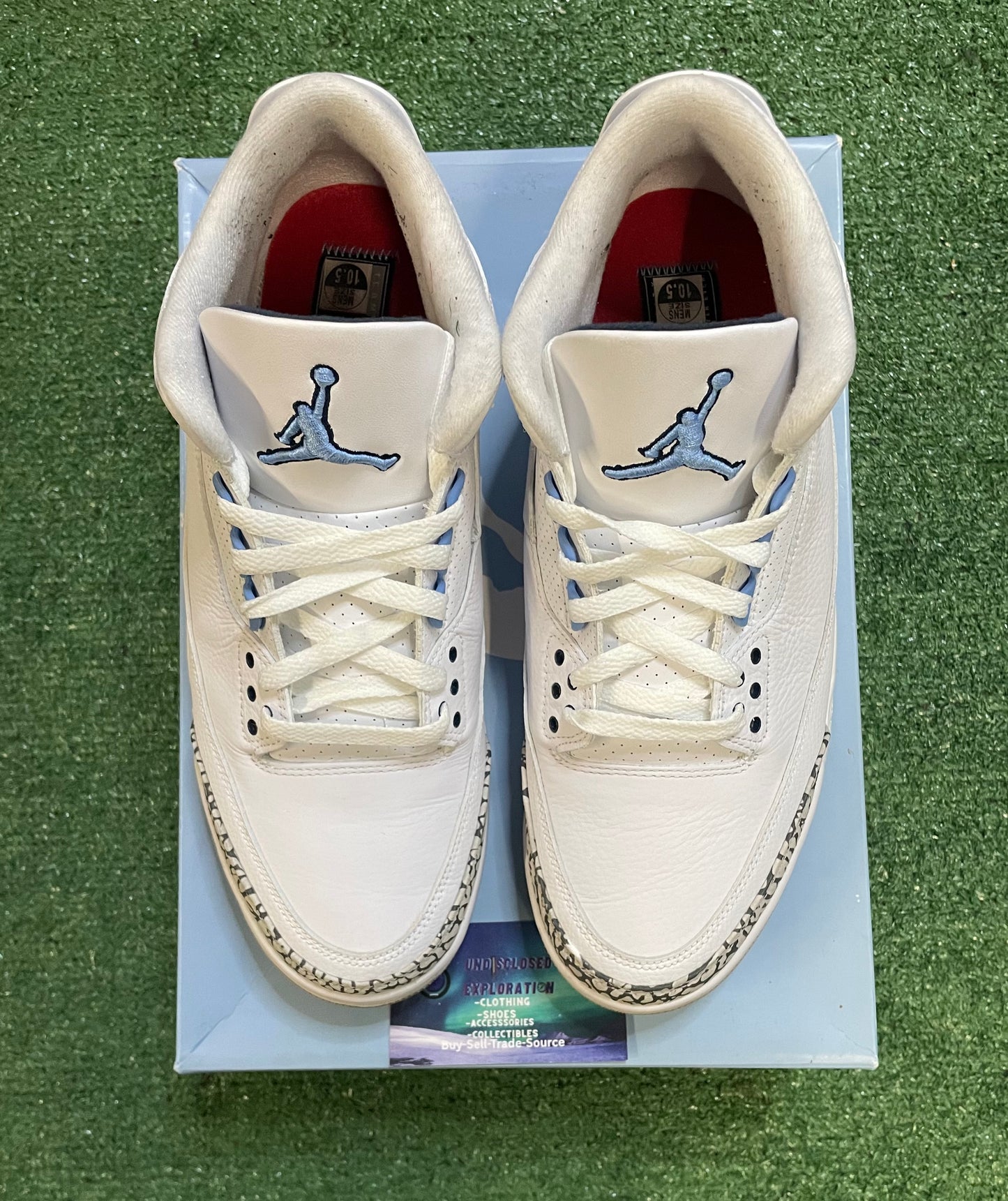 Air Jordan 3 UNC size 10.5men/12women