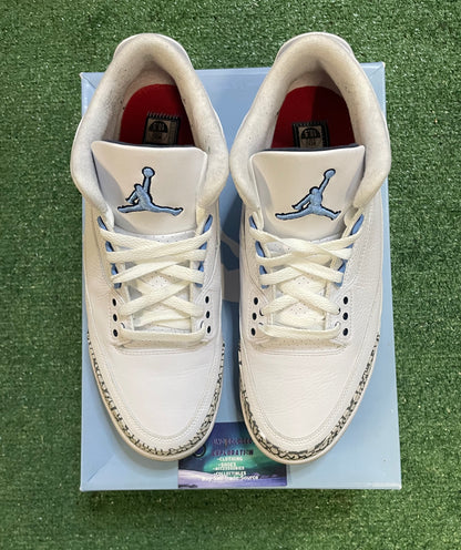 Air Jordan 3 UNC size 10.5men/12women