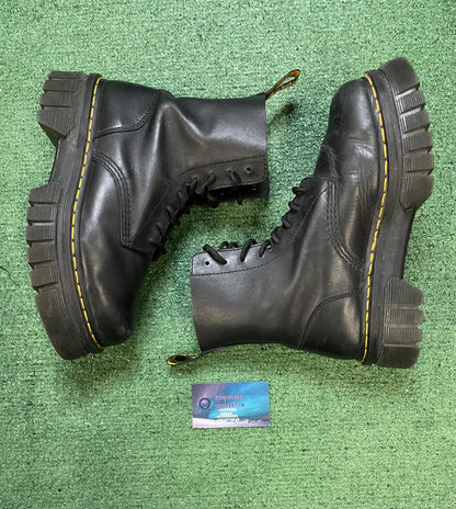Dr Martens audrick platform boots size 8men/9.5women