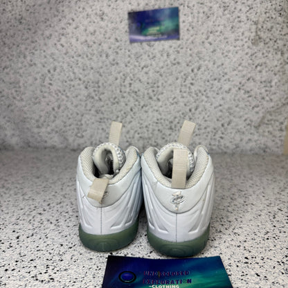 Nike Air Foamposite Toddler 5 C “Preowned”