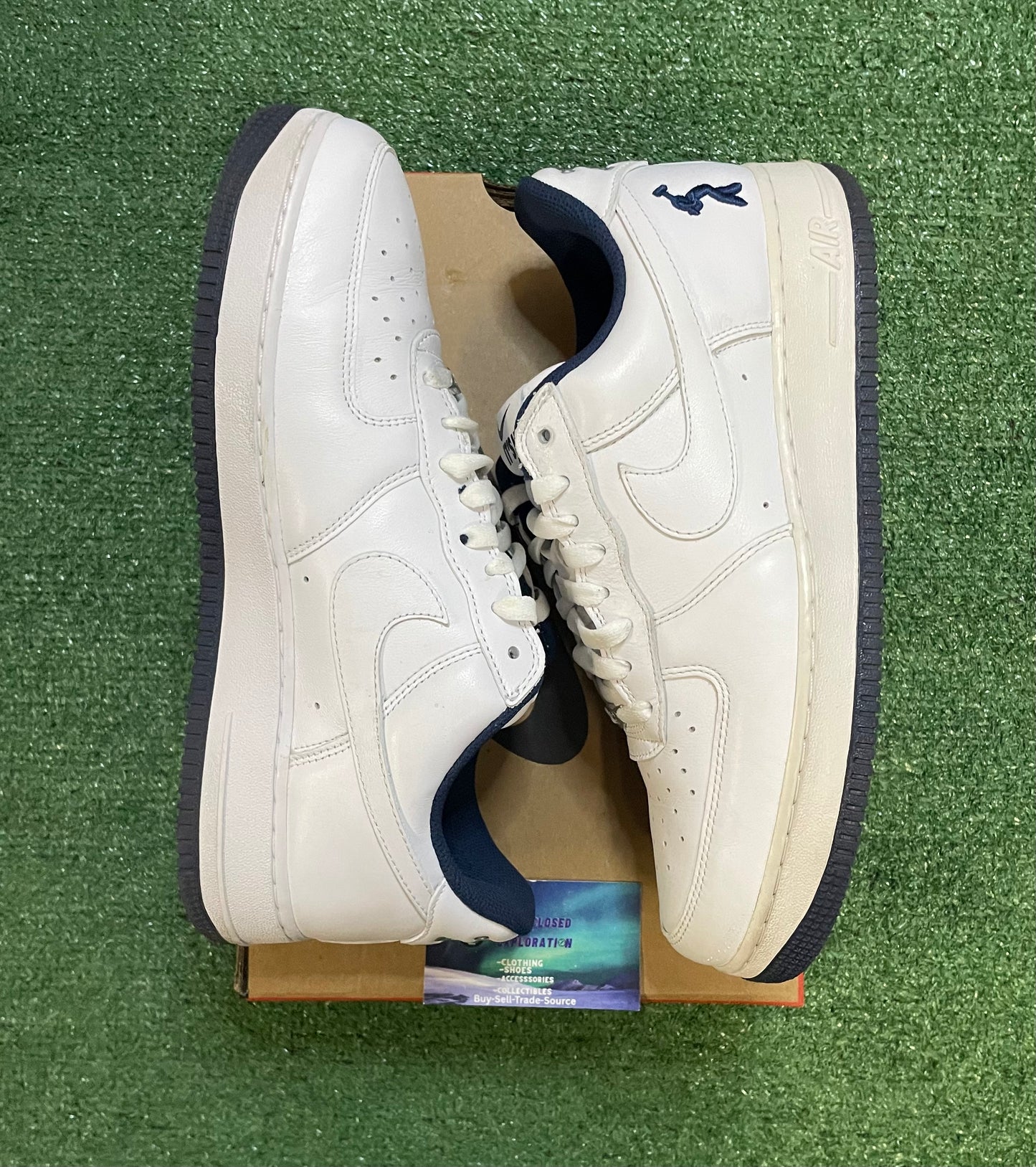 Nike Force 1 low concrete boys size 11men/12.5women