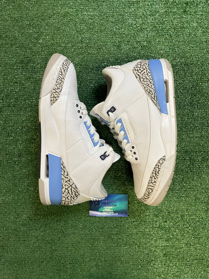 Air Jordan 3 UNC size 10.5men/12women