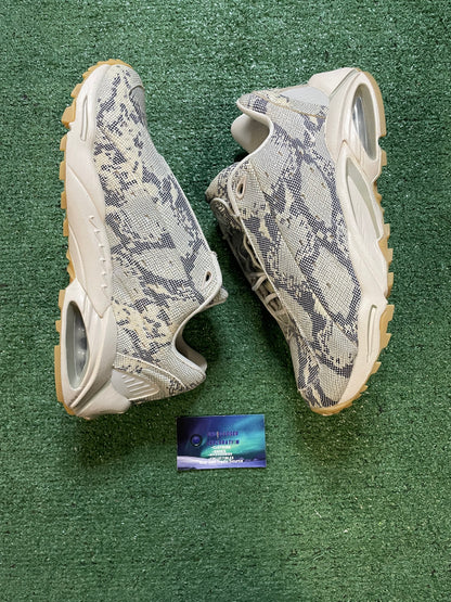 Nike hot step X nocta snakeskin size 11.5men/13women