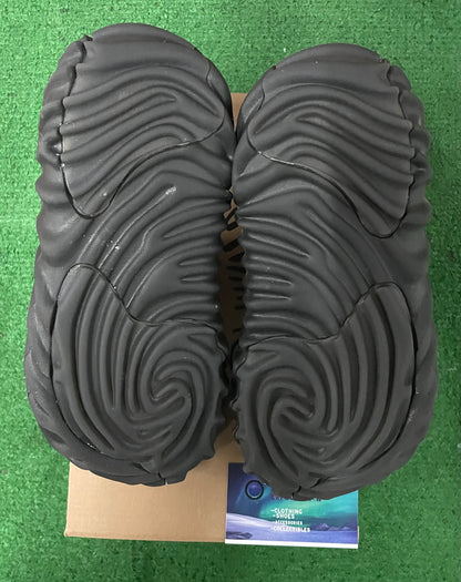 Salehe bembury Sasquatch crocs size 6men/7.5women