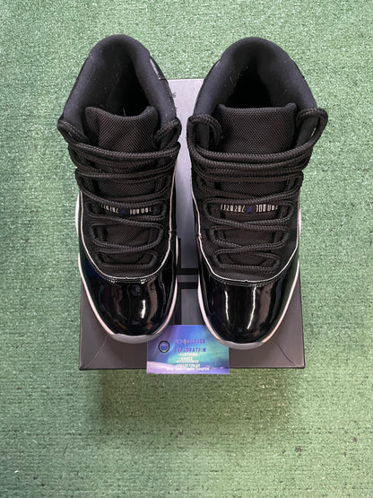 Air Jordan 11 space jam size 8.5men/10women
