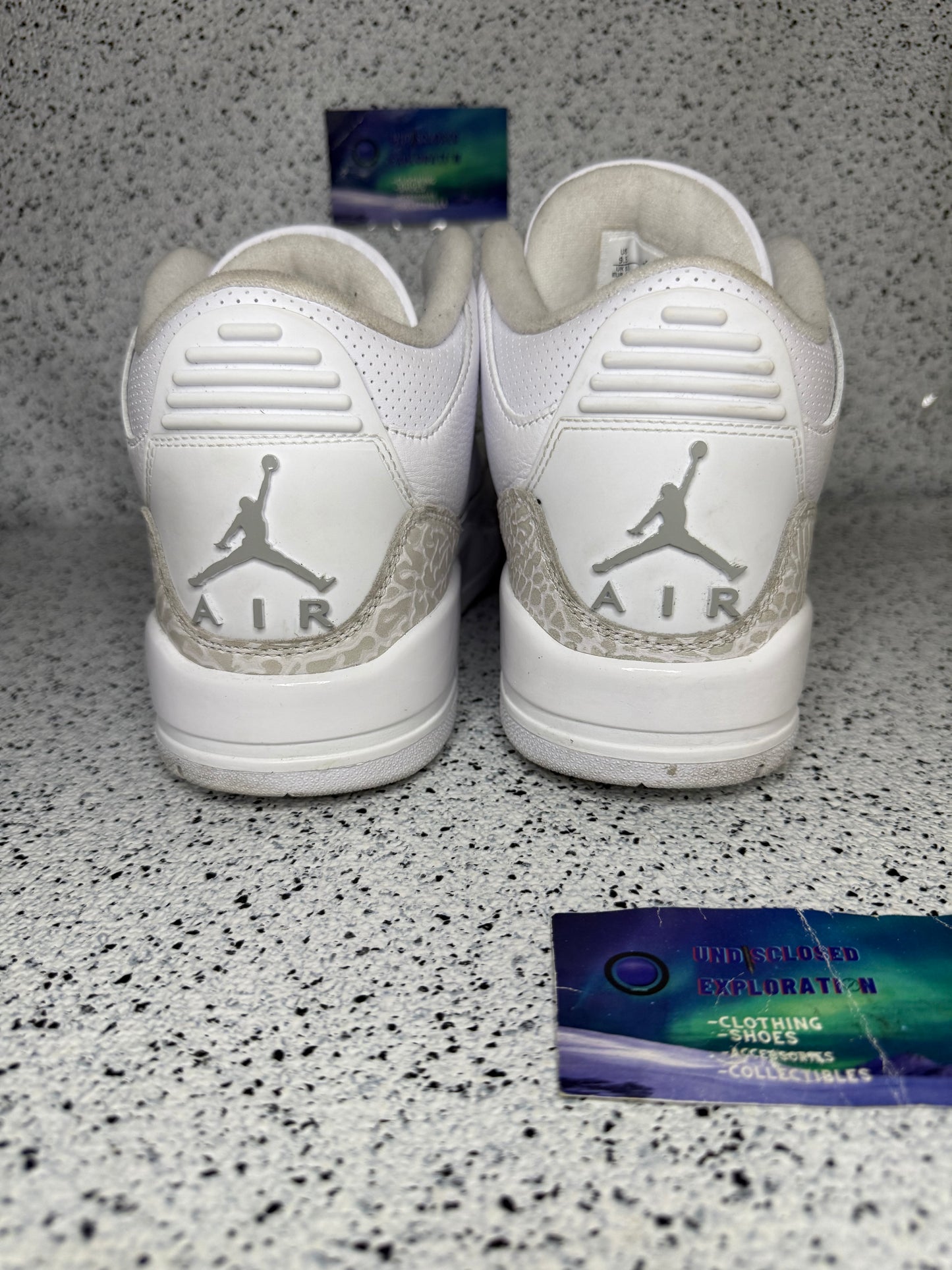 Jordan 3 Pure Money 9.5 Men/11 Women “Preowned”