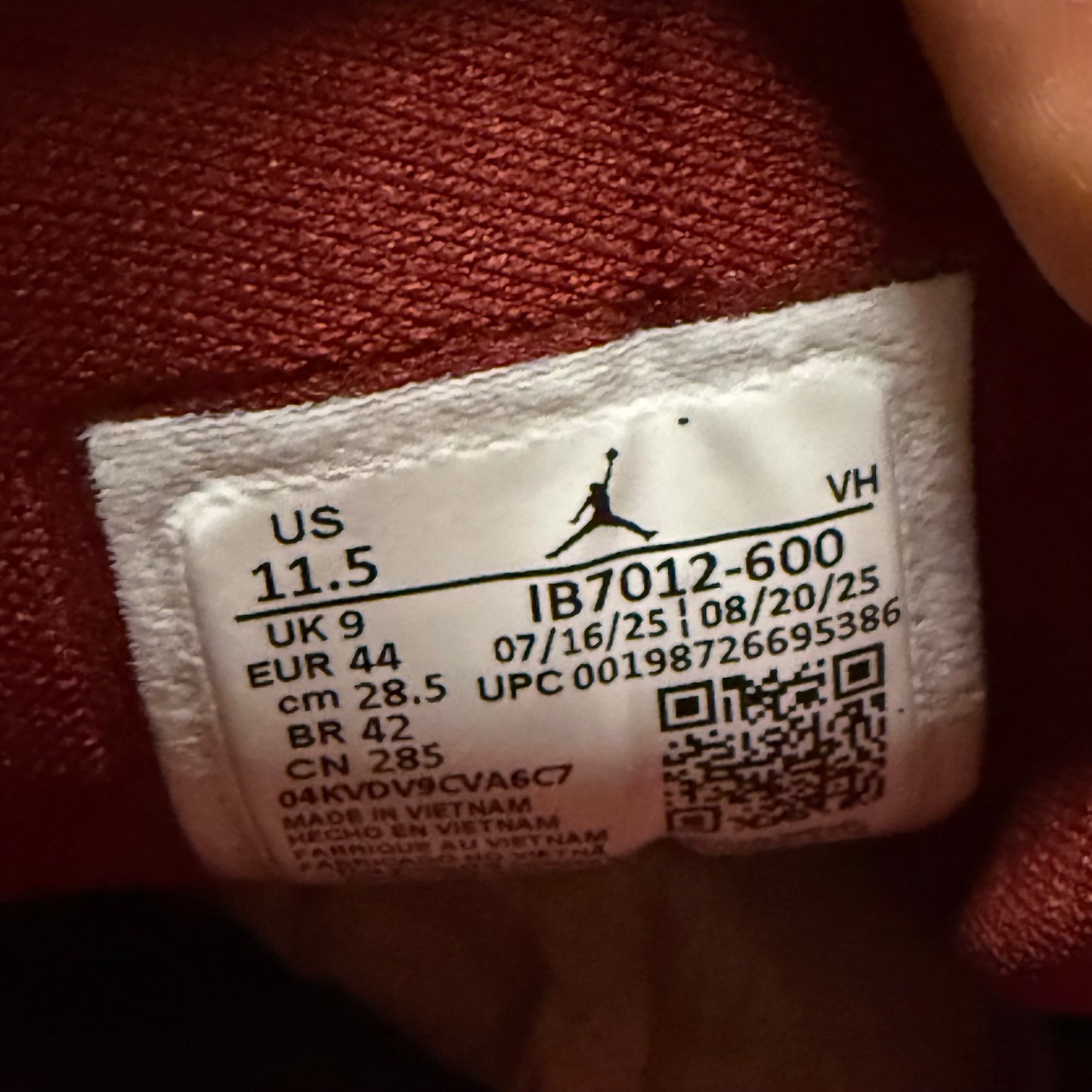 Jordan 1 Low Valentines Day