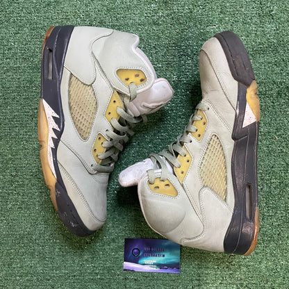 Jordan 5 Jade Horizon size 11men/12.5women