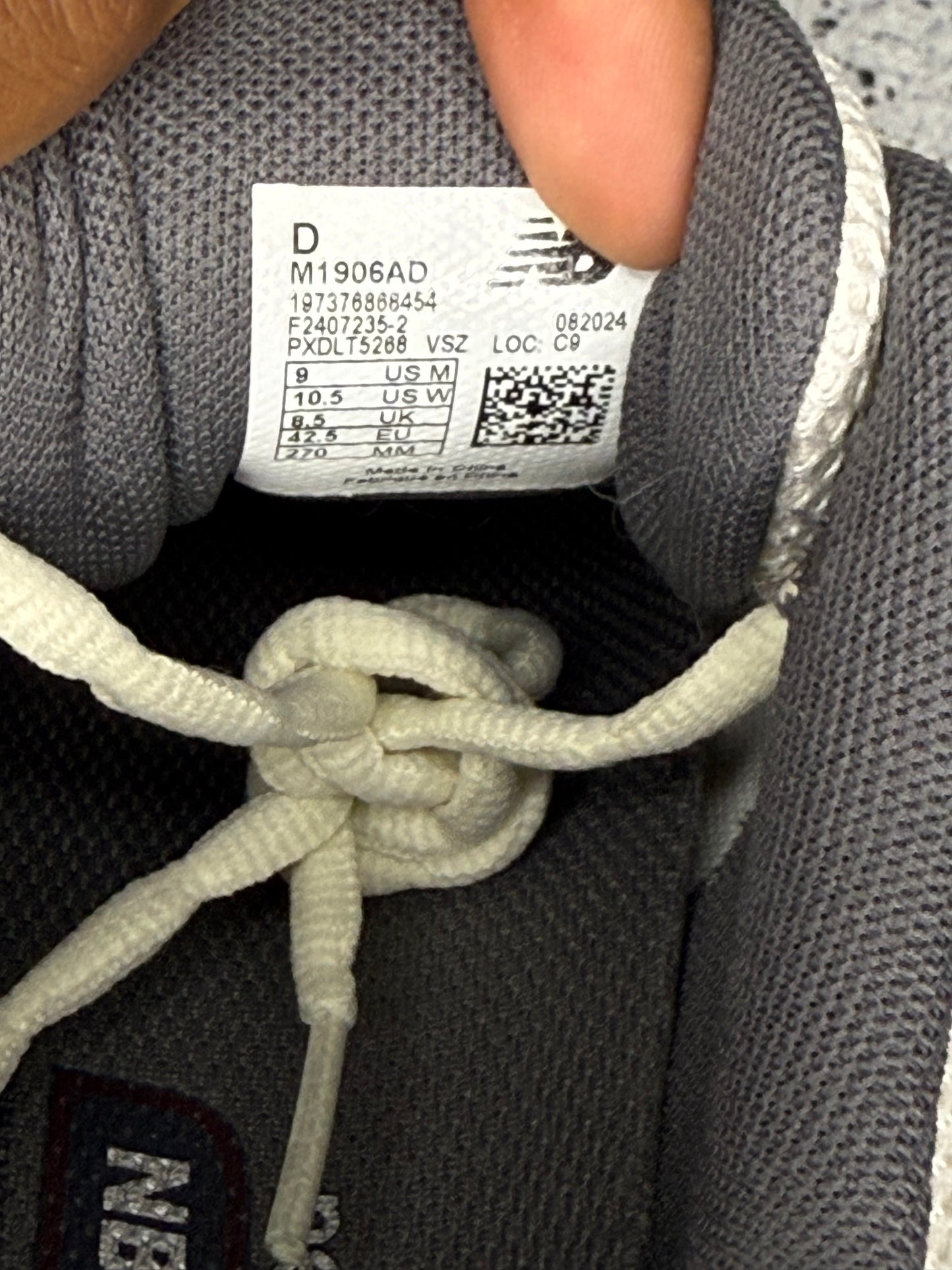 New Balance 1906A Tech Explosion 9 Men/10.5 Women “Preowned”