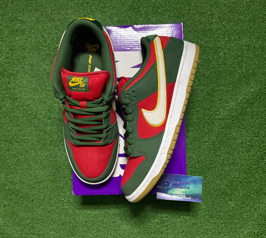 Nike Dunk SB Low Seattle SuperSonics 11 Men/12.5 Women “Preowned”