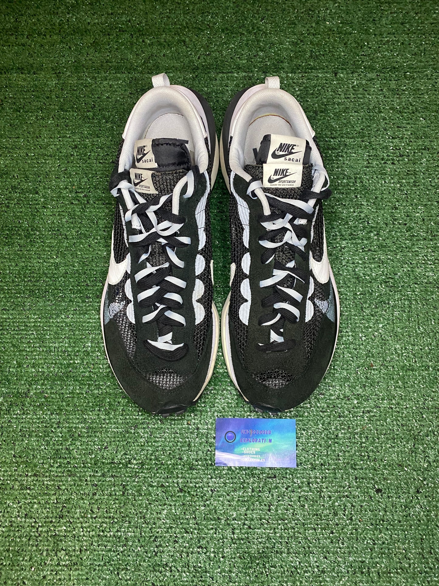 Nike sacai vaporwaffle black white size 14men/15.5women