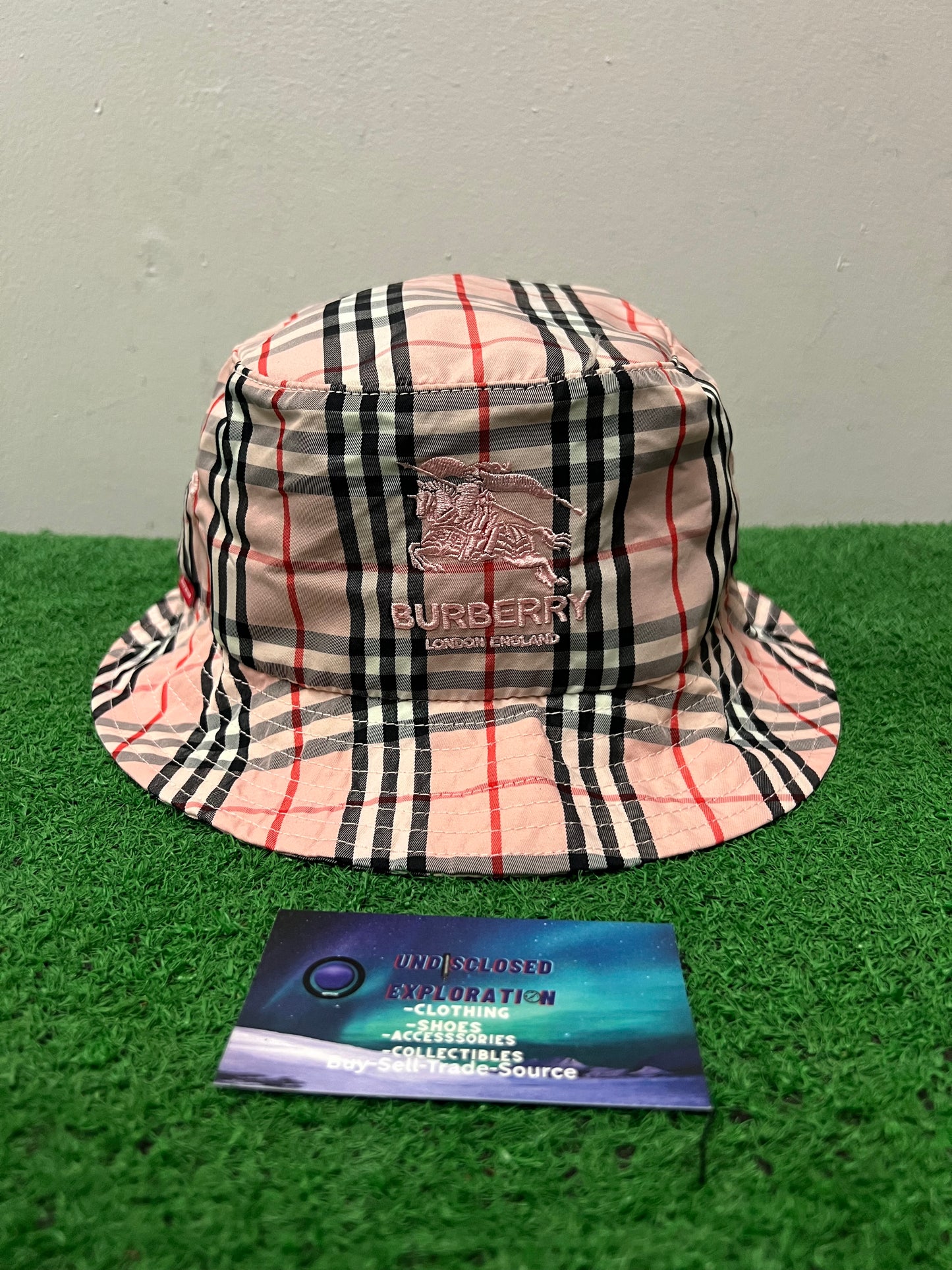 Supreme X Burberry bucket hat
