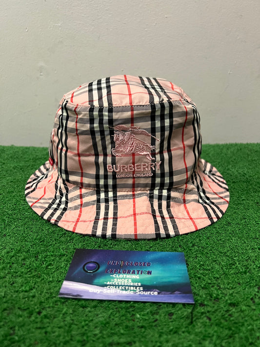 Supreme X Burberry bucket hat