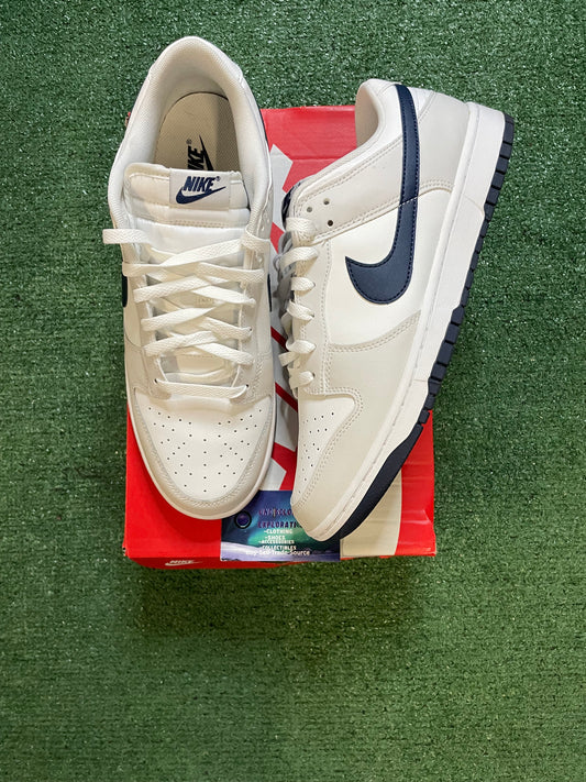 Nike Dunk Low white midnight navy size 12men/13.5women