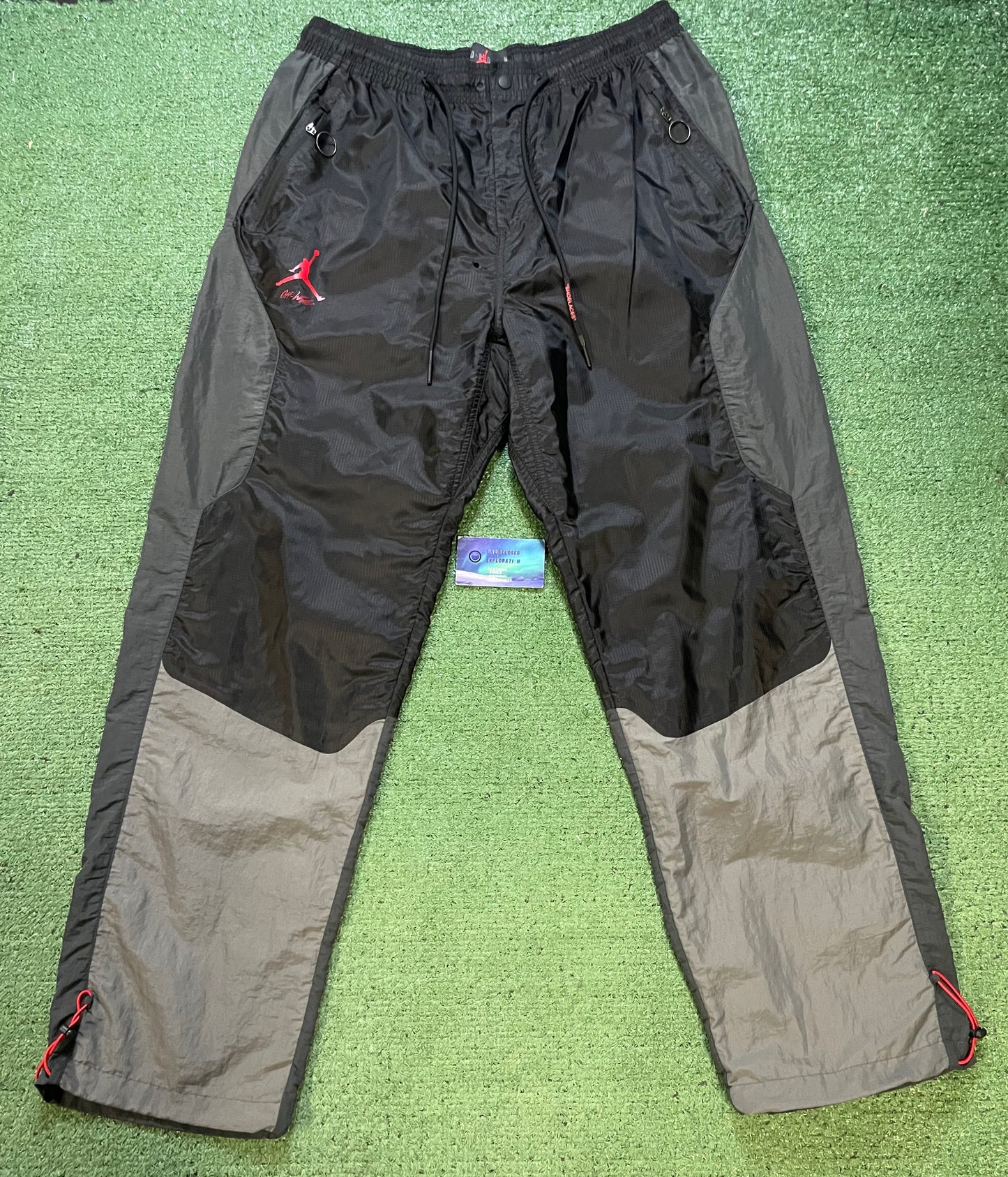 Air Jordan X  Off-White woven pants
