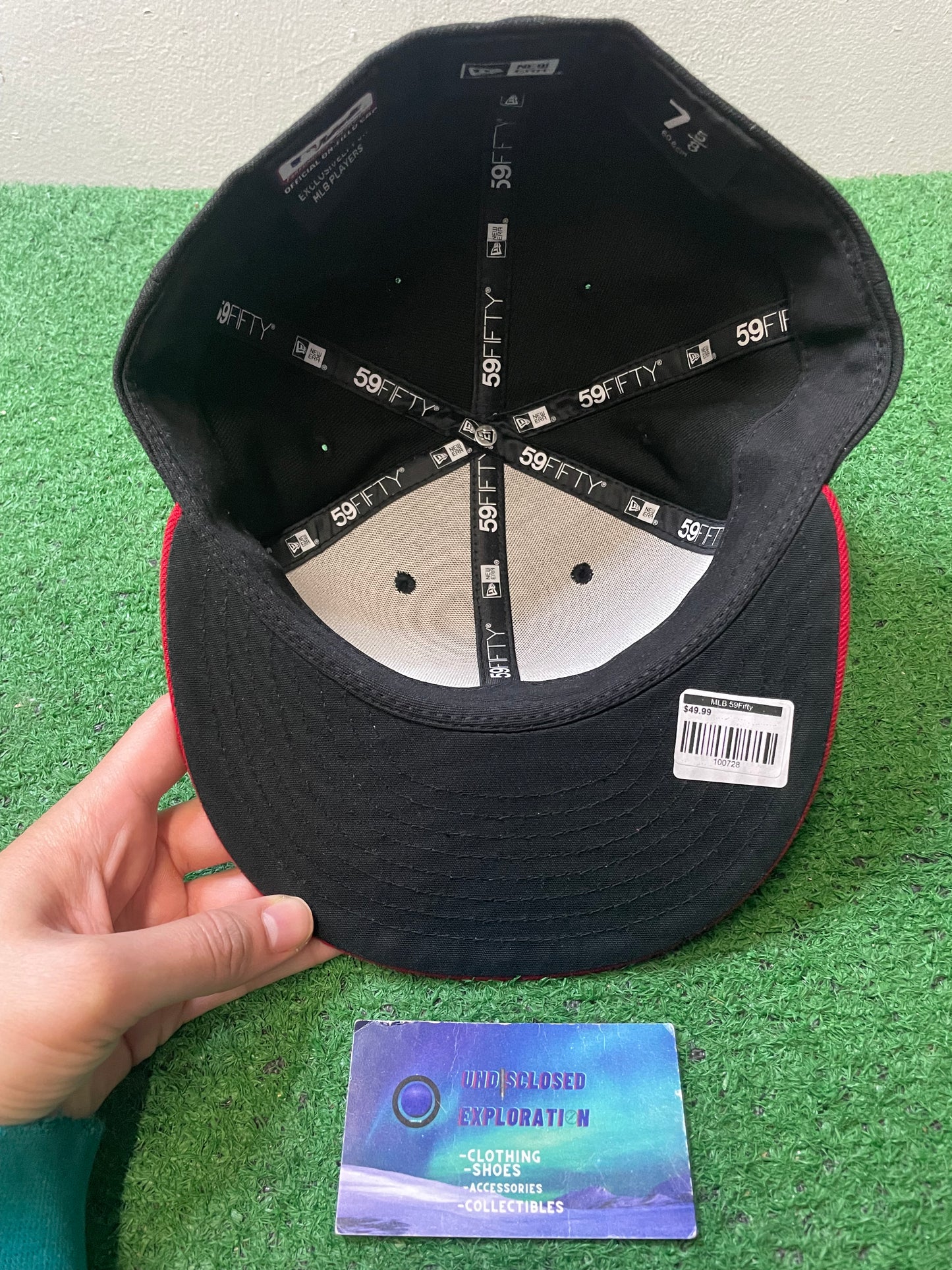 Cincinnati Reds black and red fitted hat