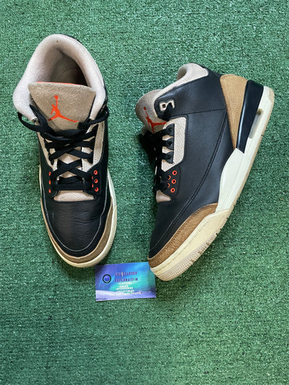 Air Jordan 3 dessert elephant size 11men/12.5women
