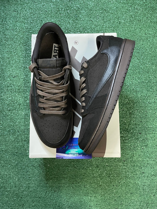 Air Jordan 1 Low Travis Scott velvet size 8men/9.5women