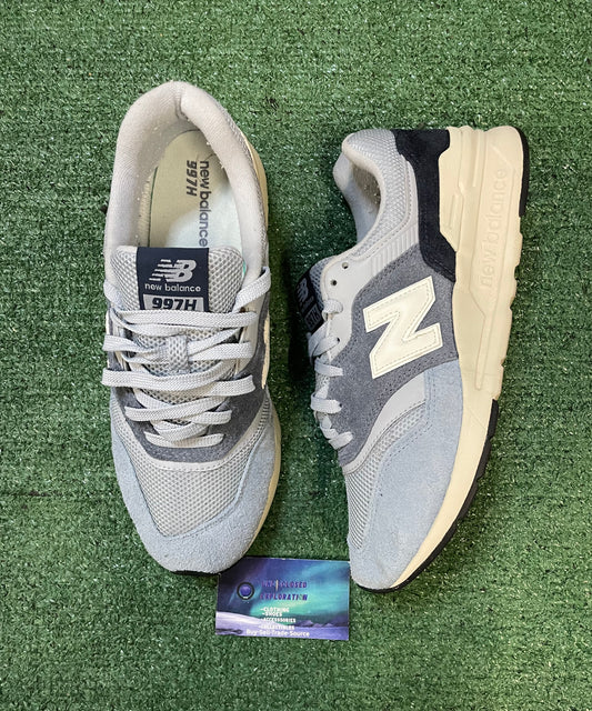 New Balance 997H Light arctic grey size 9.5men/11women