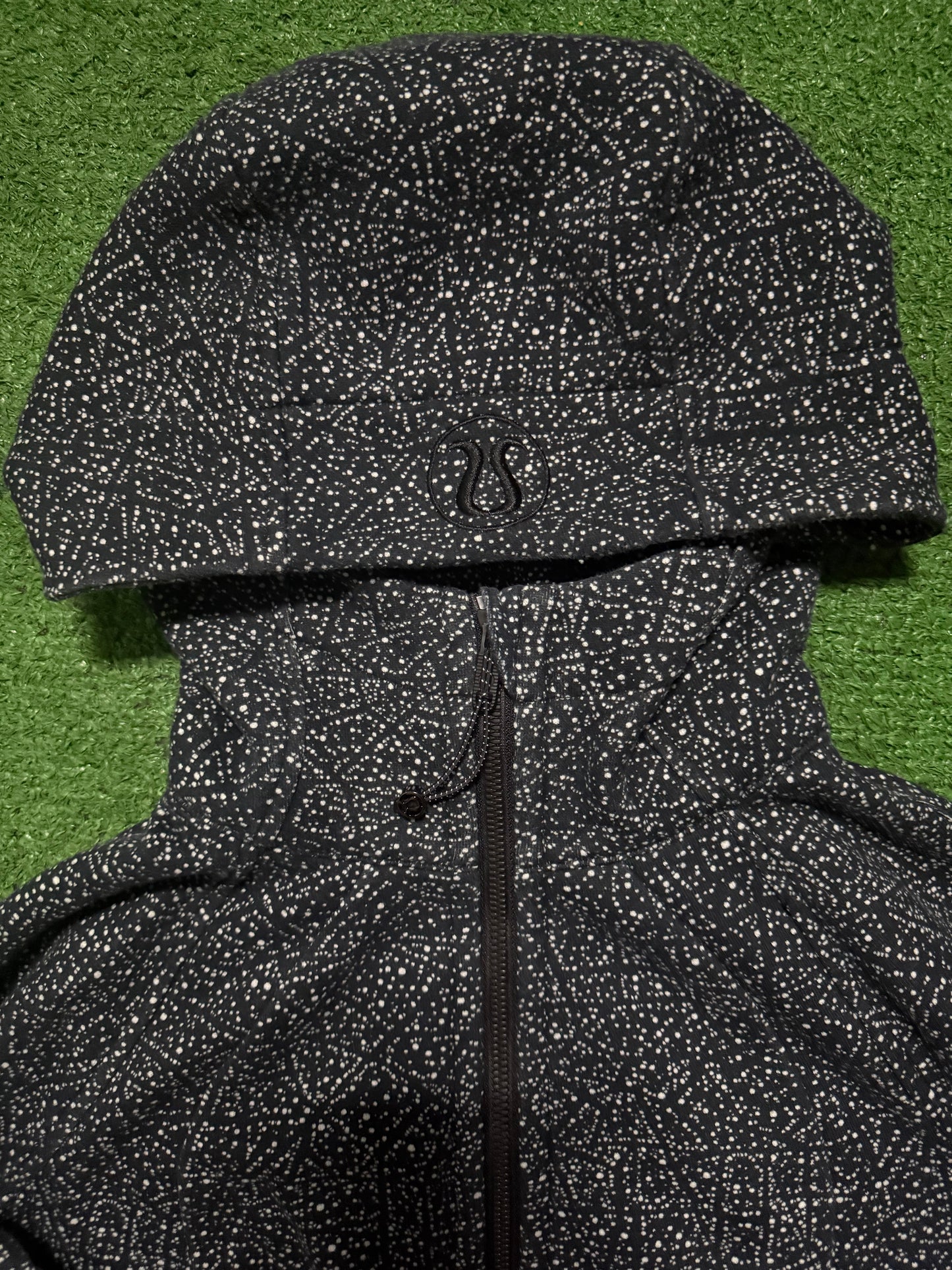 Lululemon Scuba Hoodie Night View