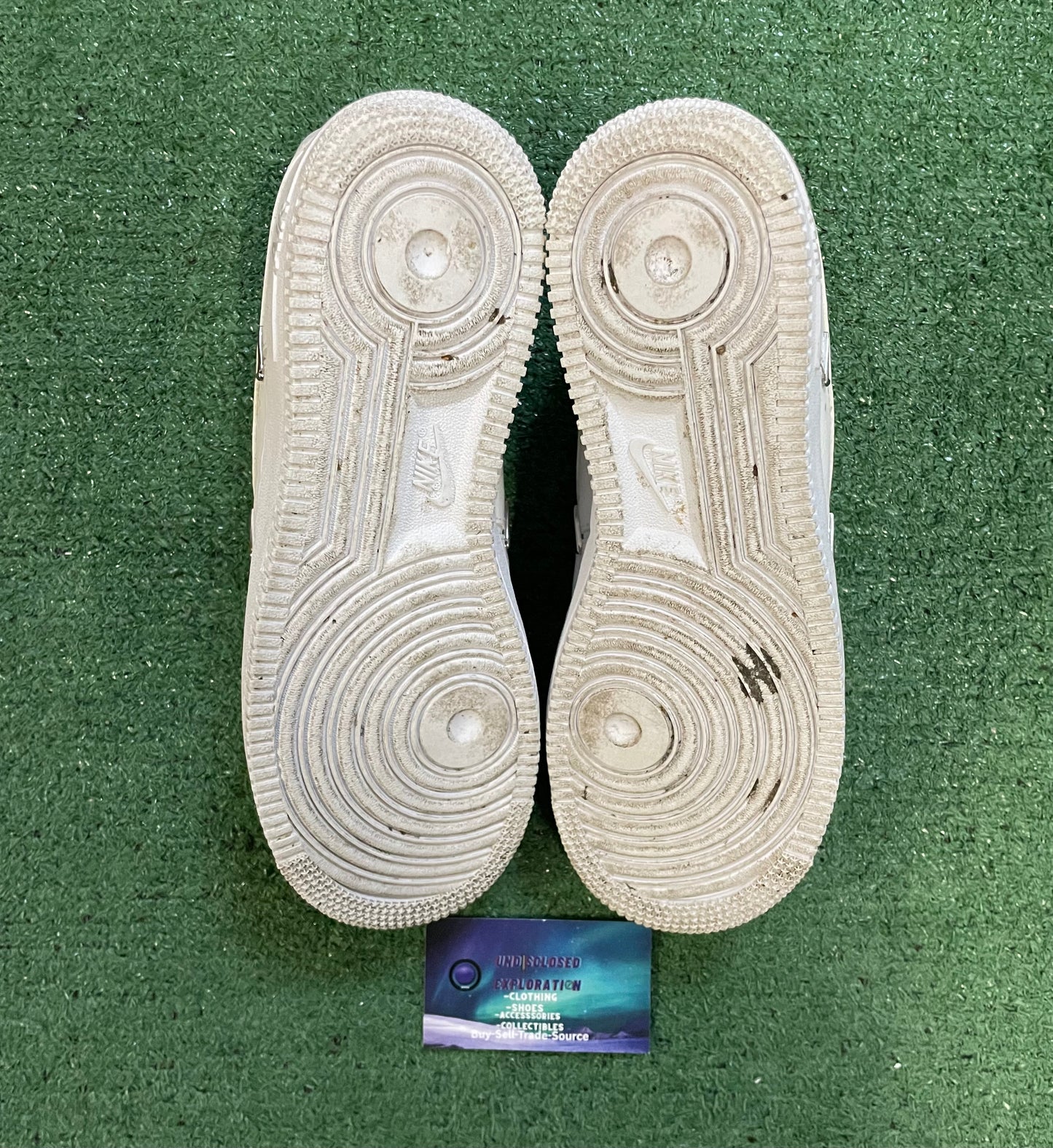 Nike Air Force 1 LX white size 7.5men/9women
