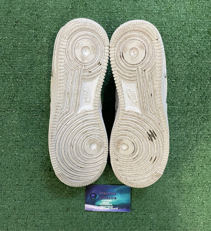 Nike Air Force 1 LX white size 7.5men/9women