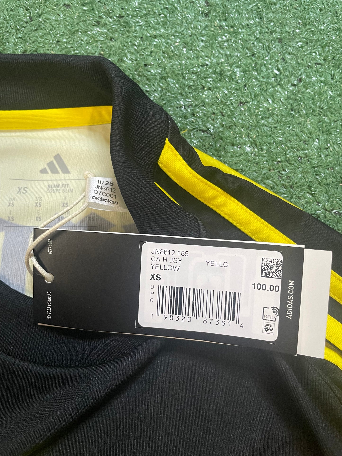 Adidas Club América 2025/2026 home jersey