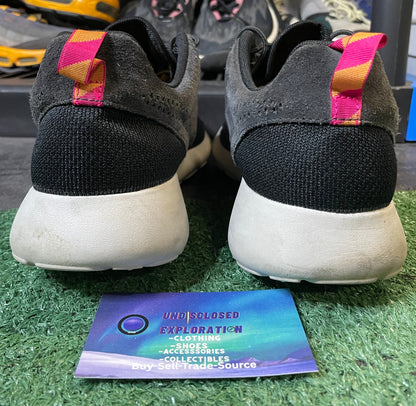 Nike Roshe Run dark charcoal size 9.5men/11women