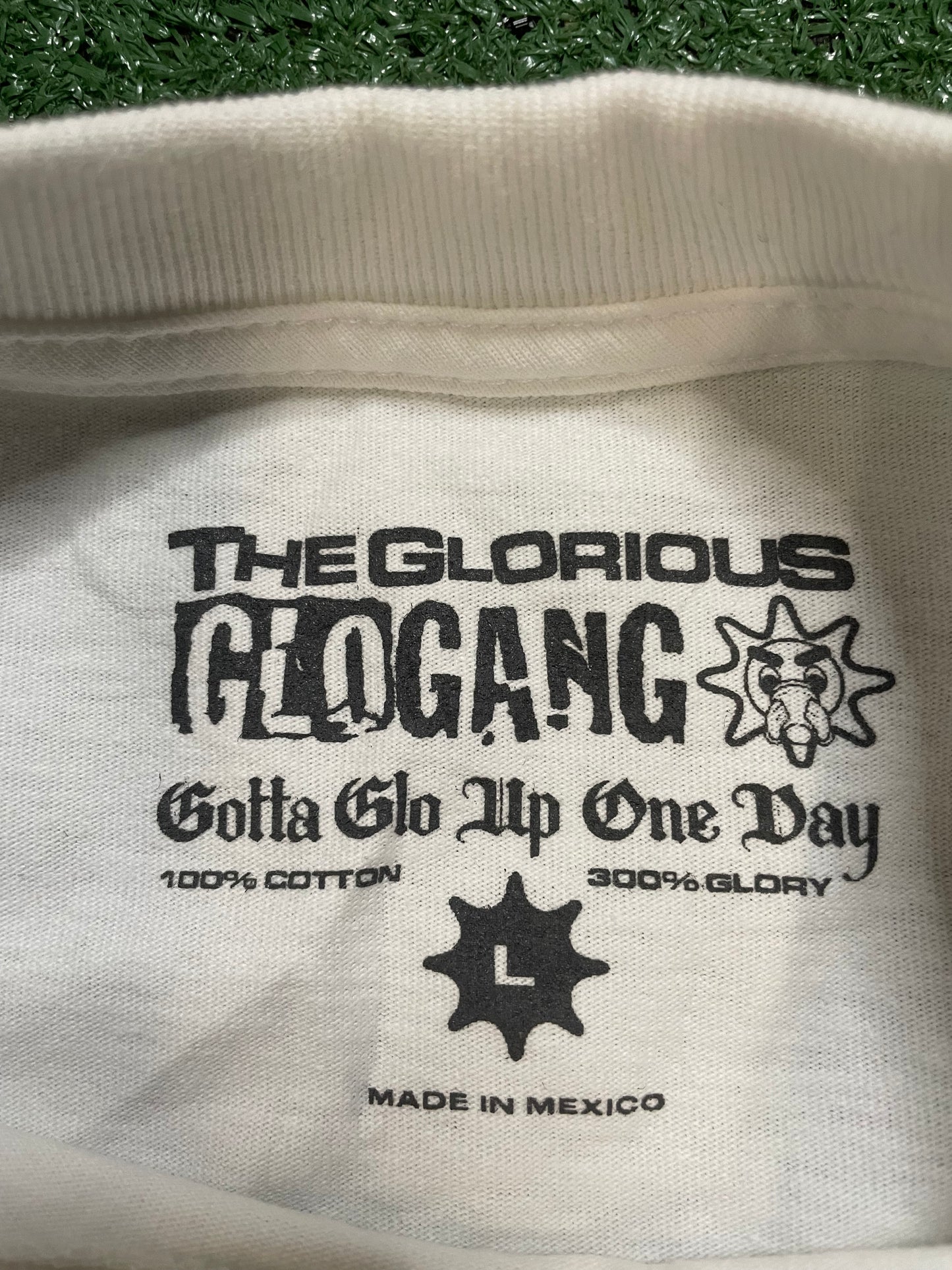 Glo Gang Take This Pic White tee