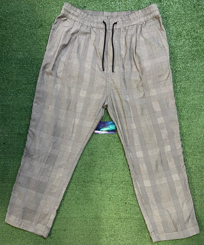 H&M Divided Grey Plaid Pants