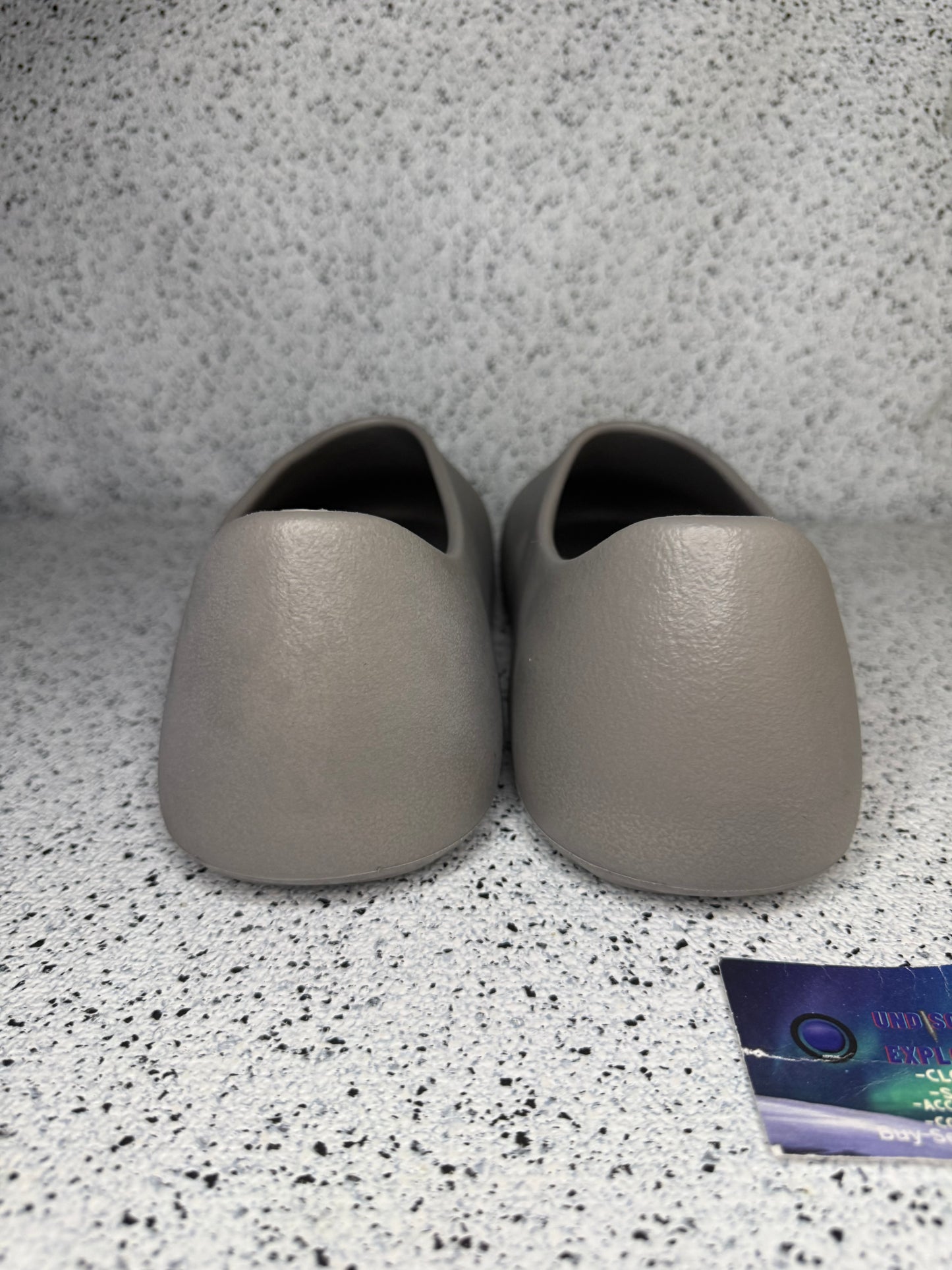 Yzy SL-01 Grey 9 Men/10.5 Women “Preowned”