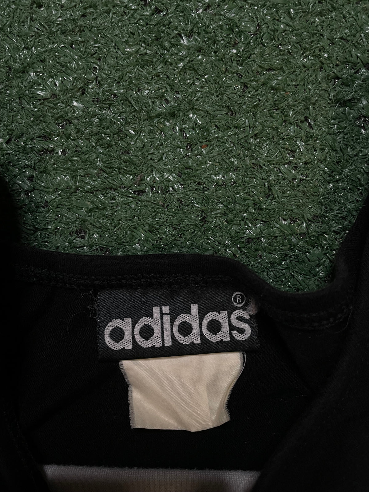 Vintage 1990s Adidas black & white embroidered tank top