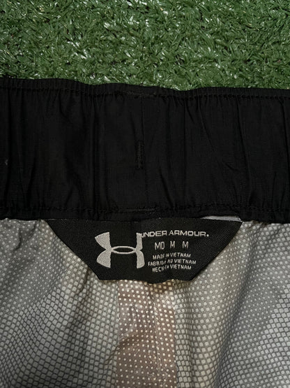 Under Armour black woven pants