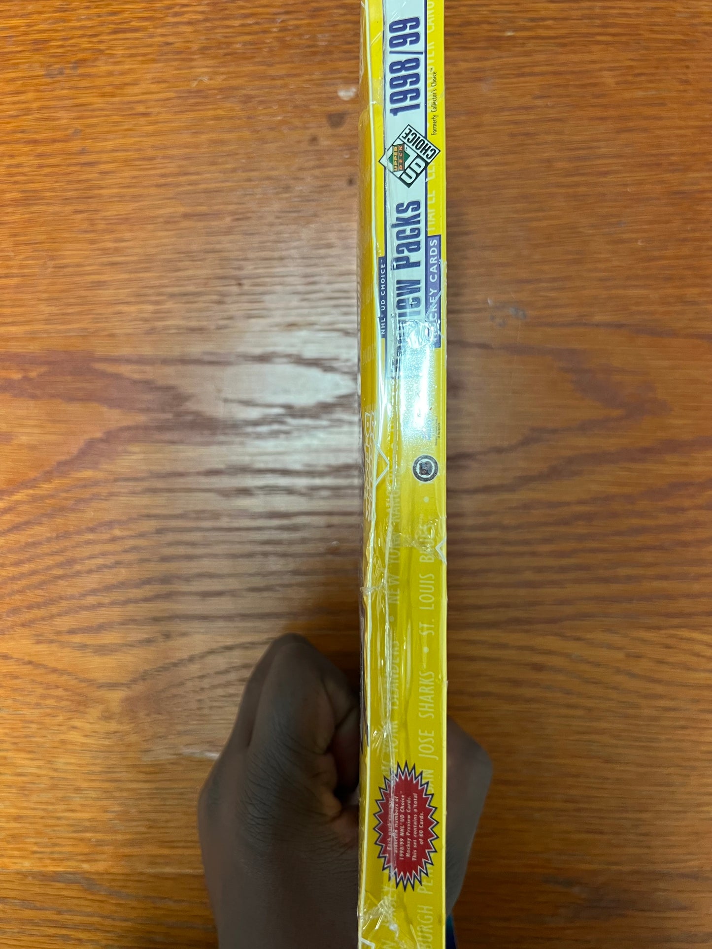 Upper deck 1998/1999 preview packs hockey cards