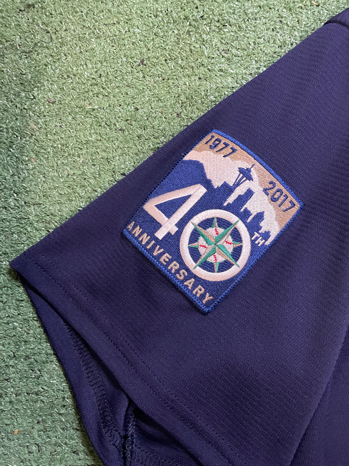 Seattle mariners 40th anniversary patch jersey