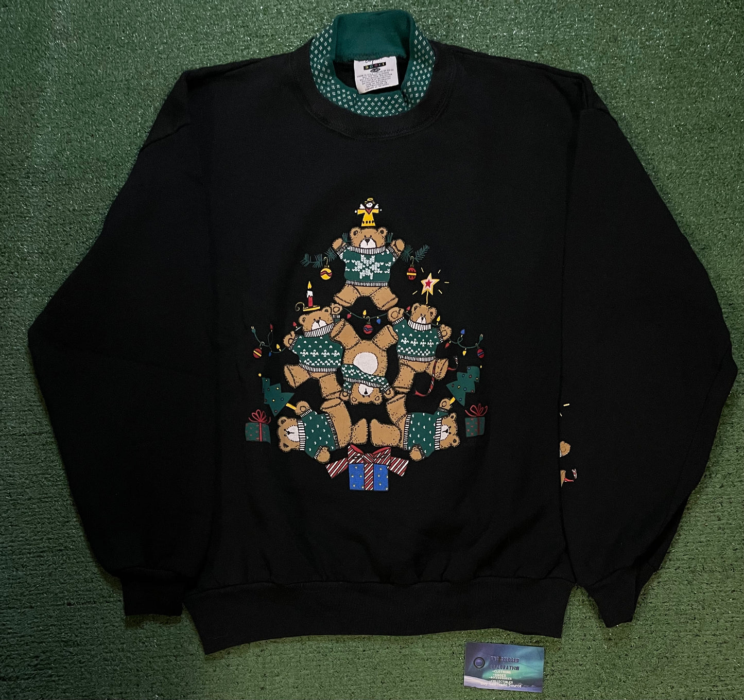 Vintage 1990s holiday season crewneck