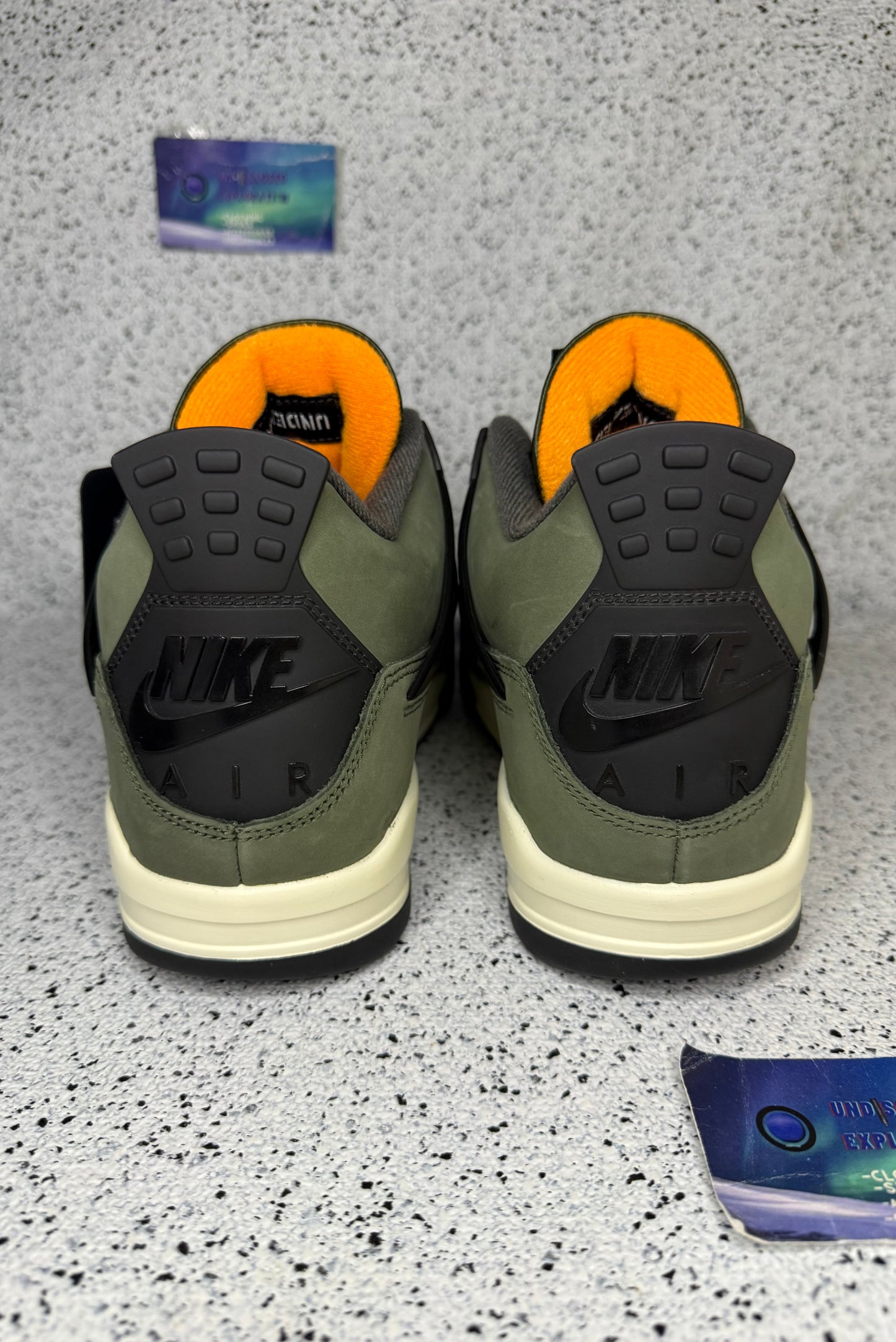 Jordan 4 Undefeated