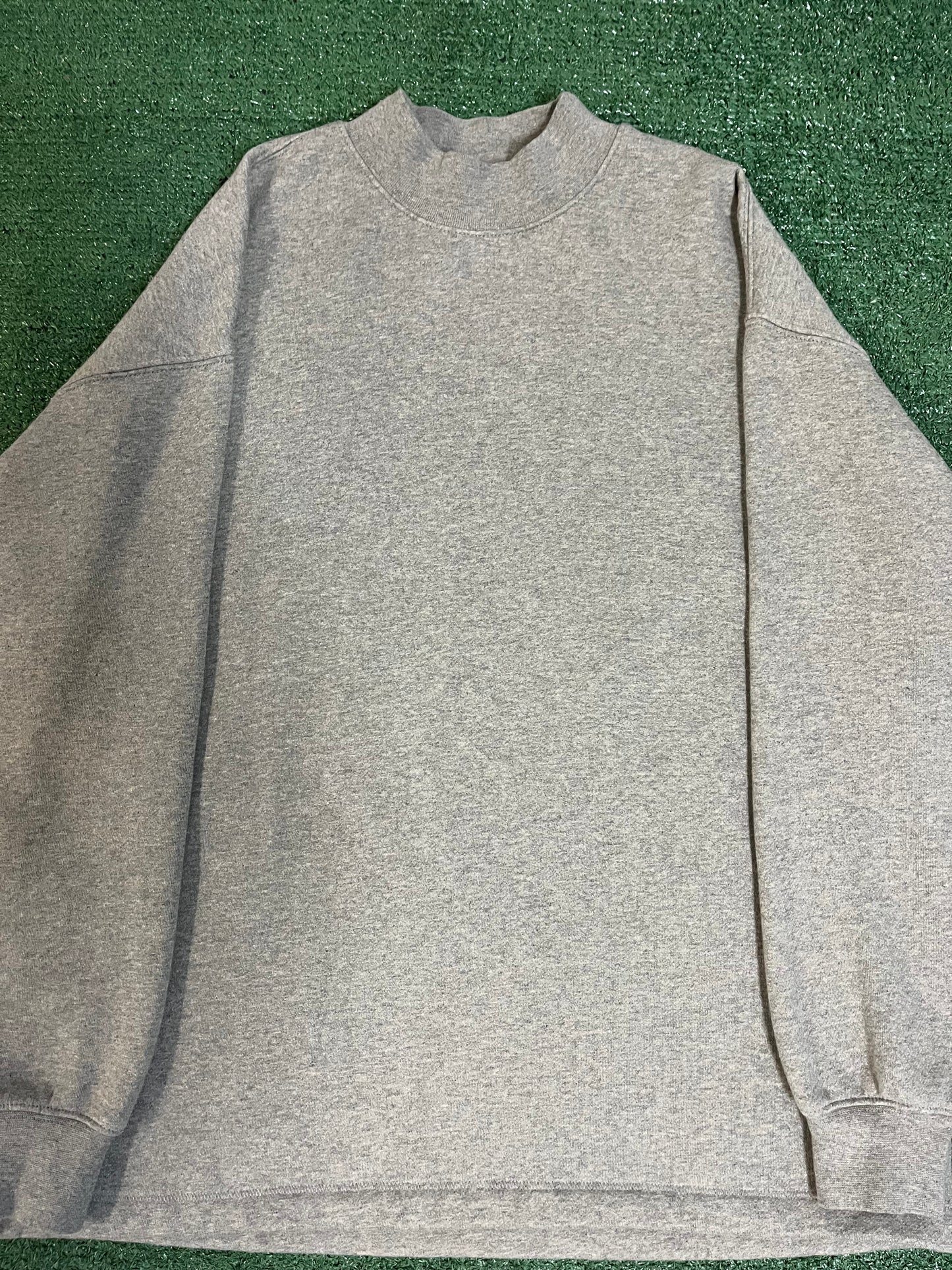 Fear of god essentials heather grey crewneck