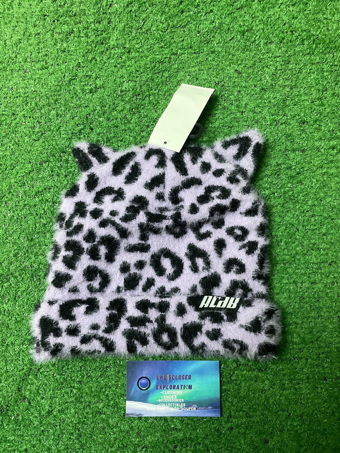 Alab Leopard lavender beanie