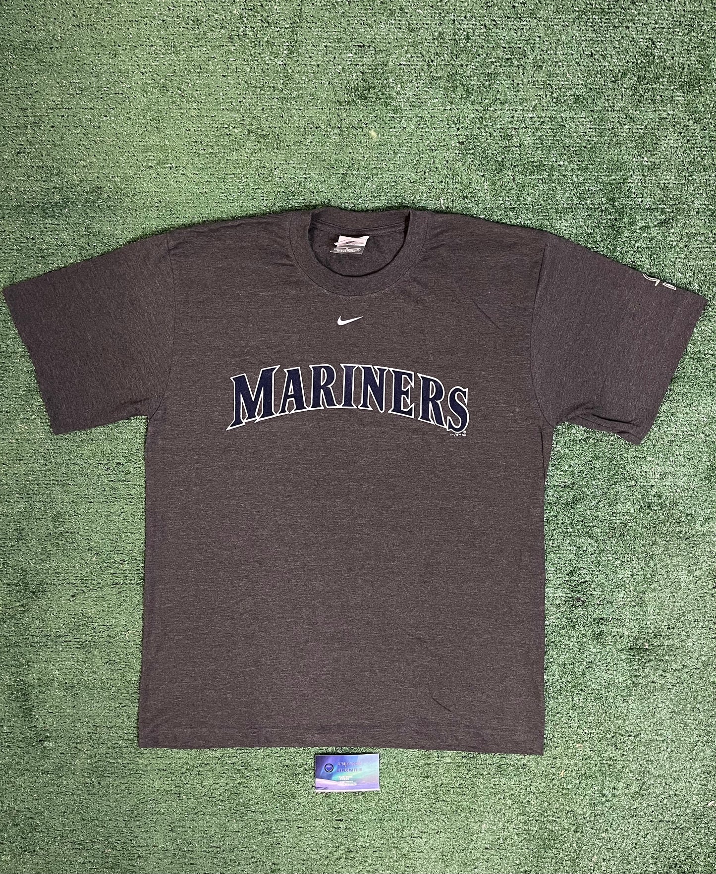 Vintage 2000s Nike mariners tee