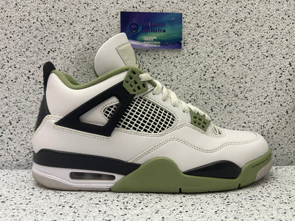 Jordan 4 Seafoam 10 Men/11.5 Women “Preowned”