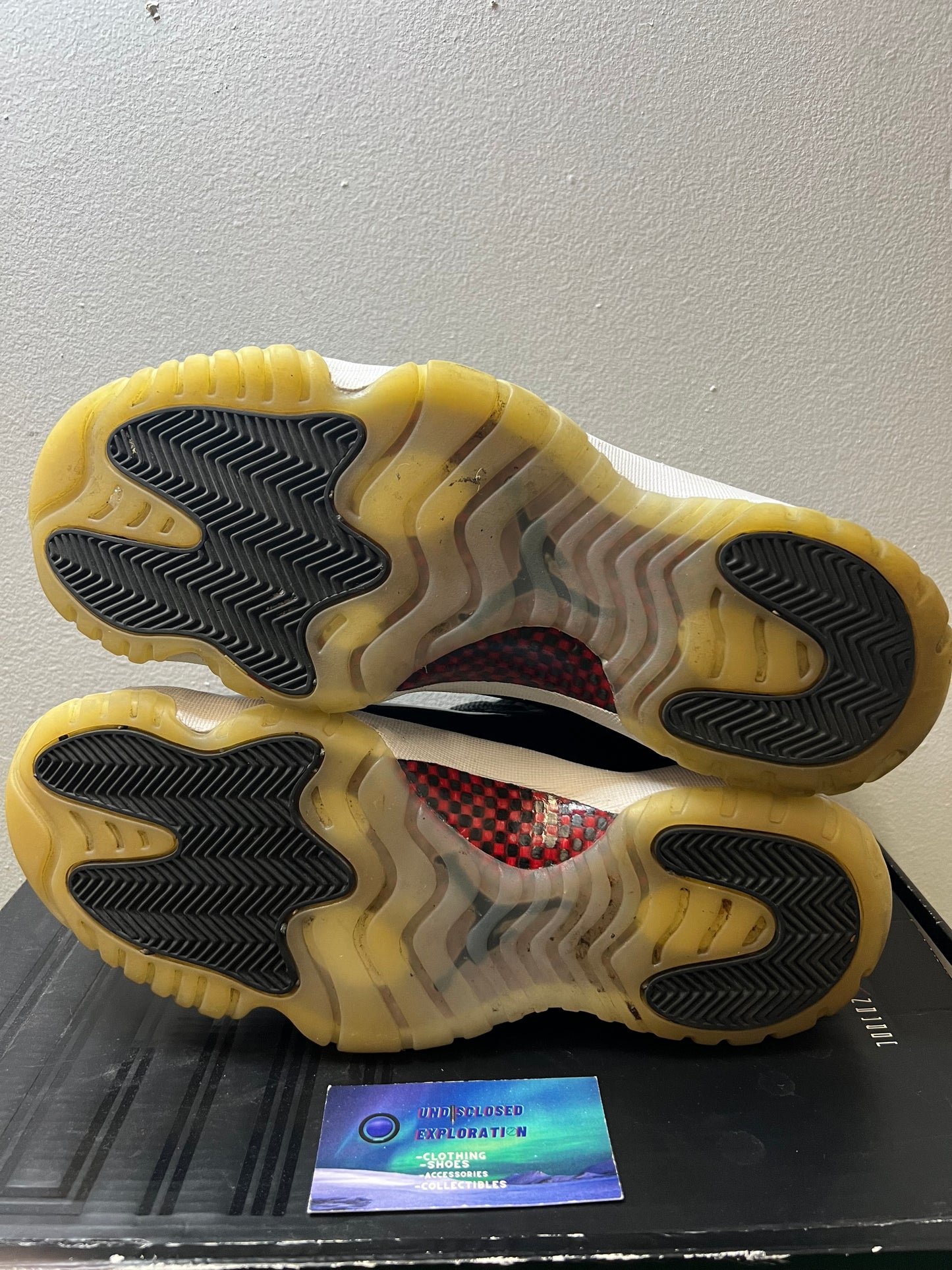 Jordan 11 72-10 high size 11.5men/13women