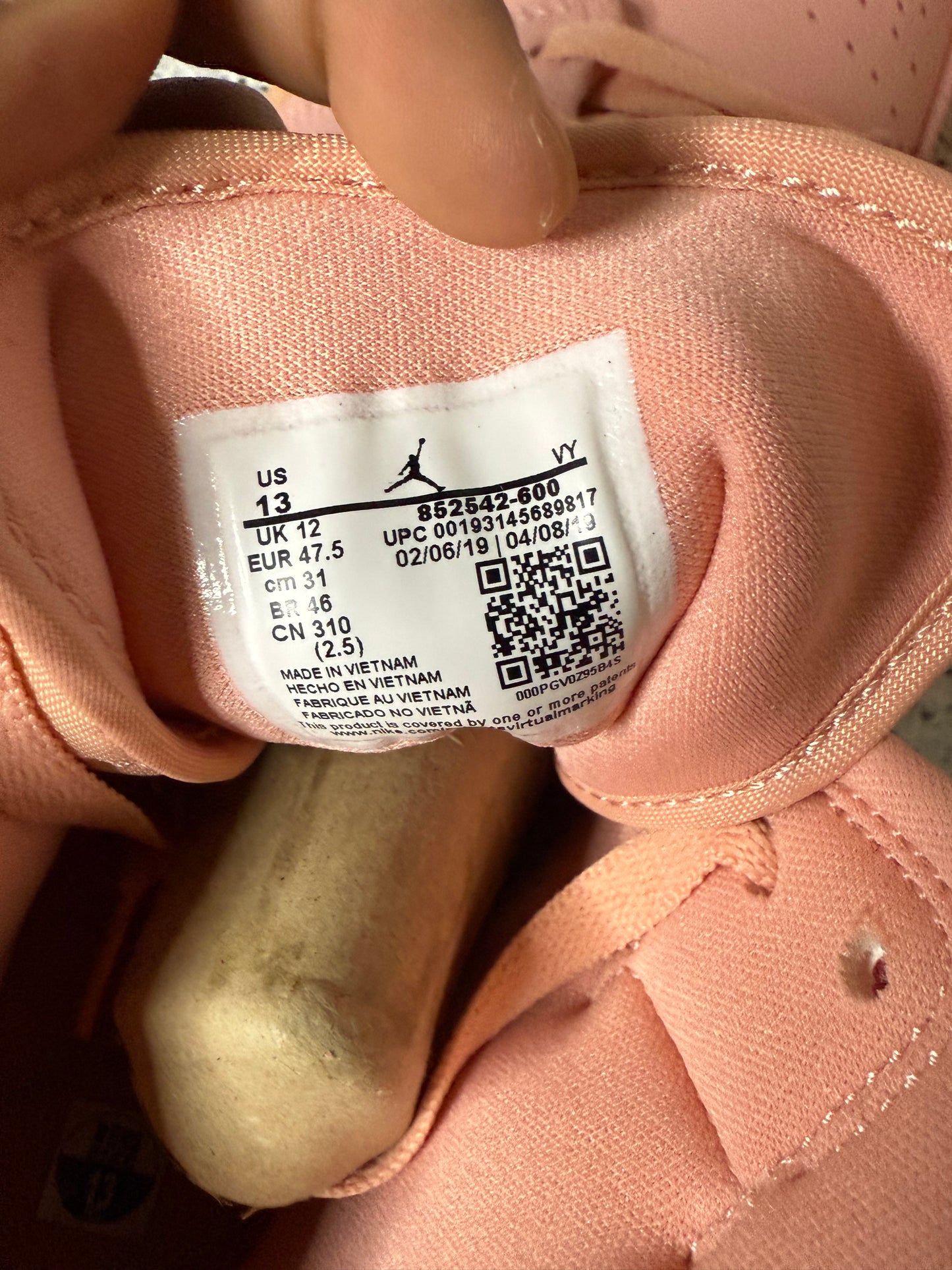 Jordan 1 Mid Coral Gold