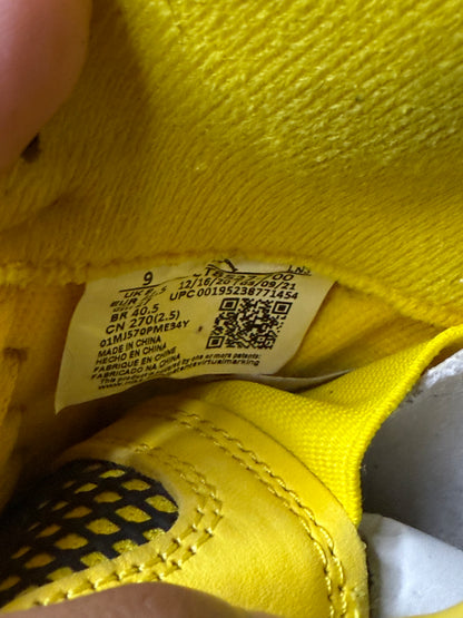 Jordan 4 Lightning 9 Men/10.5 Women “Preowned”