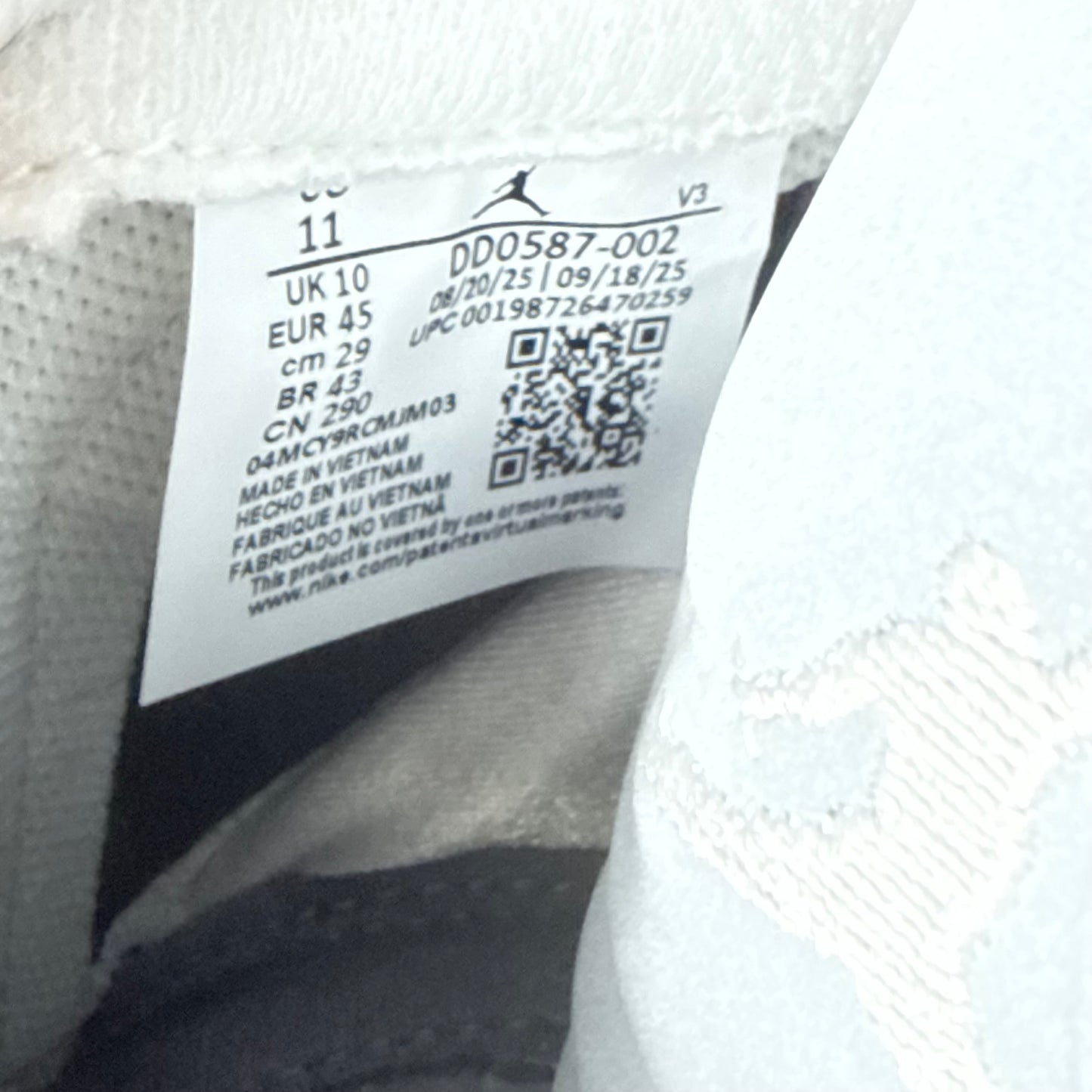 Jordan 5 Wolf Grey 11 Men “Preowned”